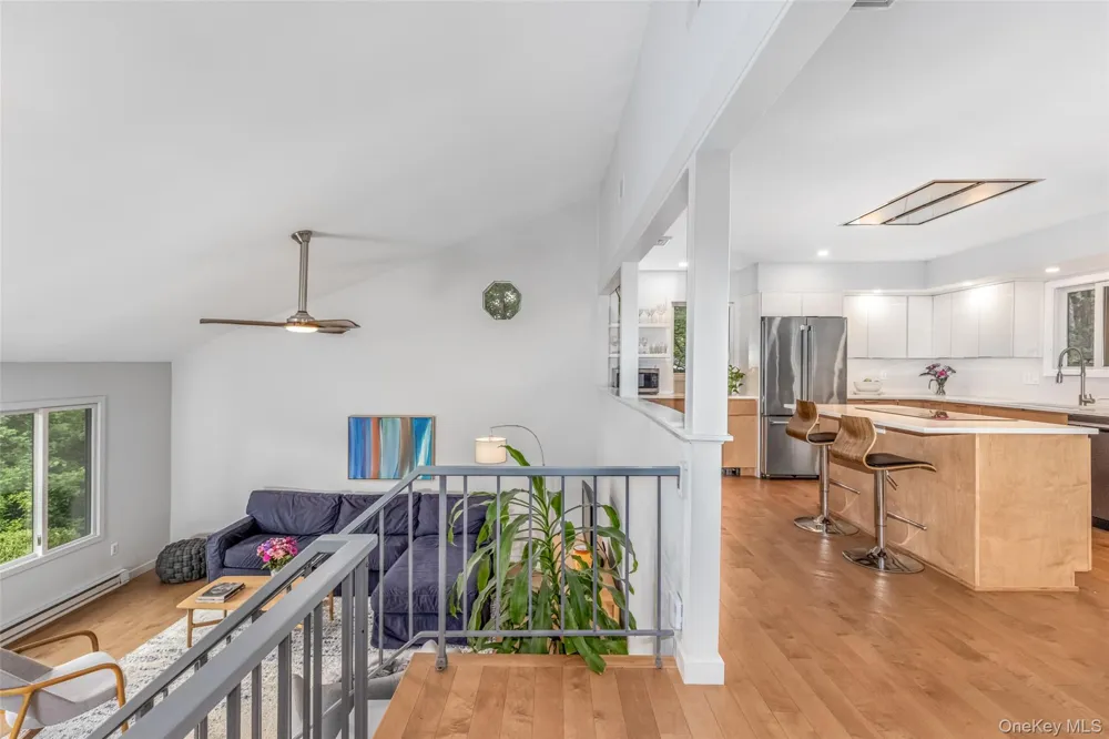 6 Hickory Hill Road New Paltz, NY 12561