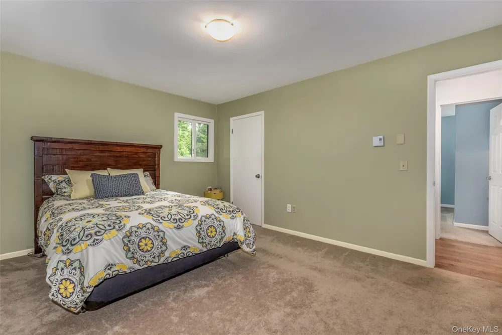 6 Hickory Hill Road New Paltz, NY 12561