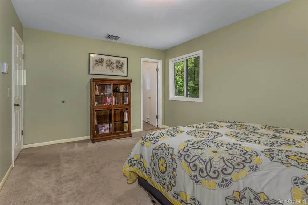 6 Hickory Hill Road New Paltz, NY 12561