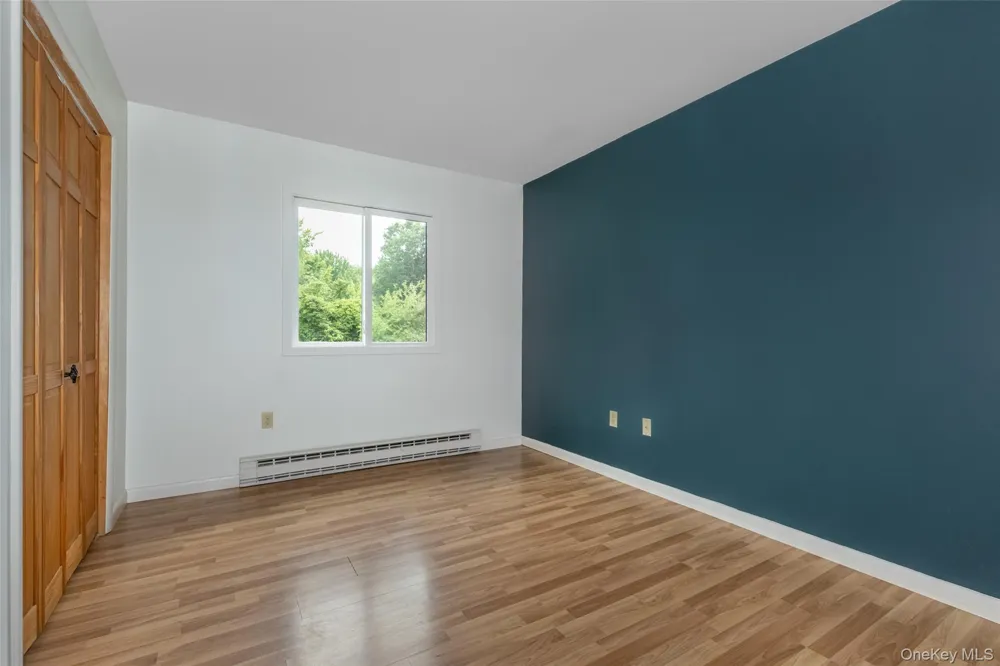 6 Hickory Hill Road New Paltz, NY 12561