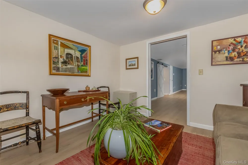 6 Hickory Hill Road New Paltz, NY 12561