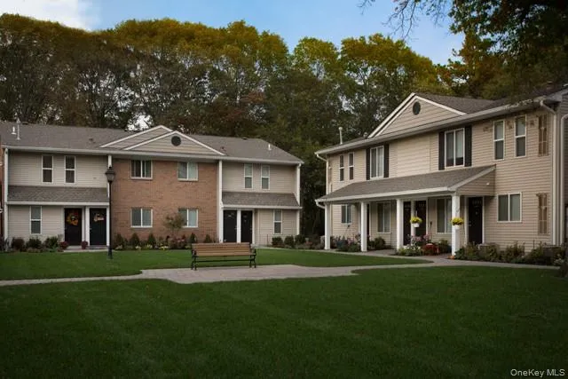 3 Country Club Drive #F Coram, NY 11727
