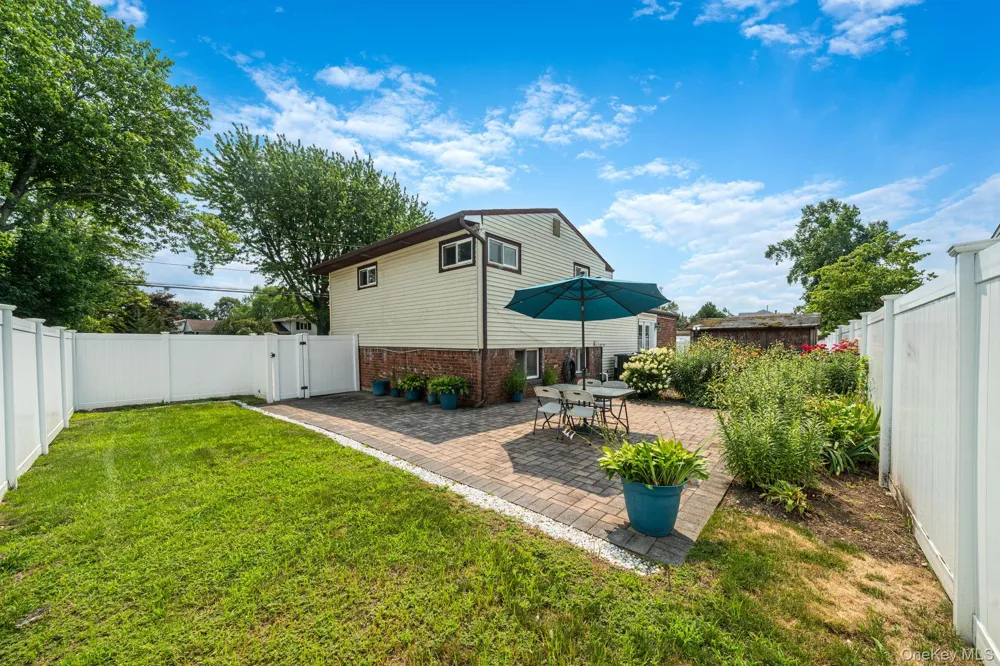 336 W 23rd Street Deer Park, NY 11729