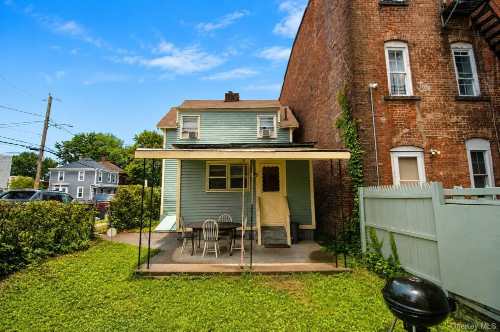 105 Carson Avenue Newburgh, NY 12550