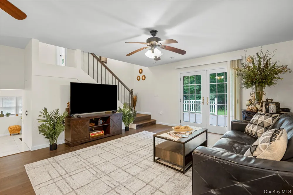 103 High Hill Road Athens, NY 12015