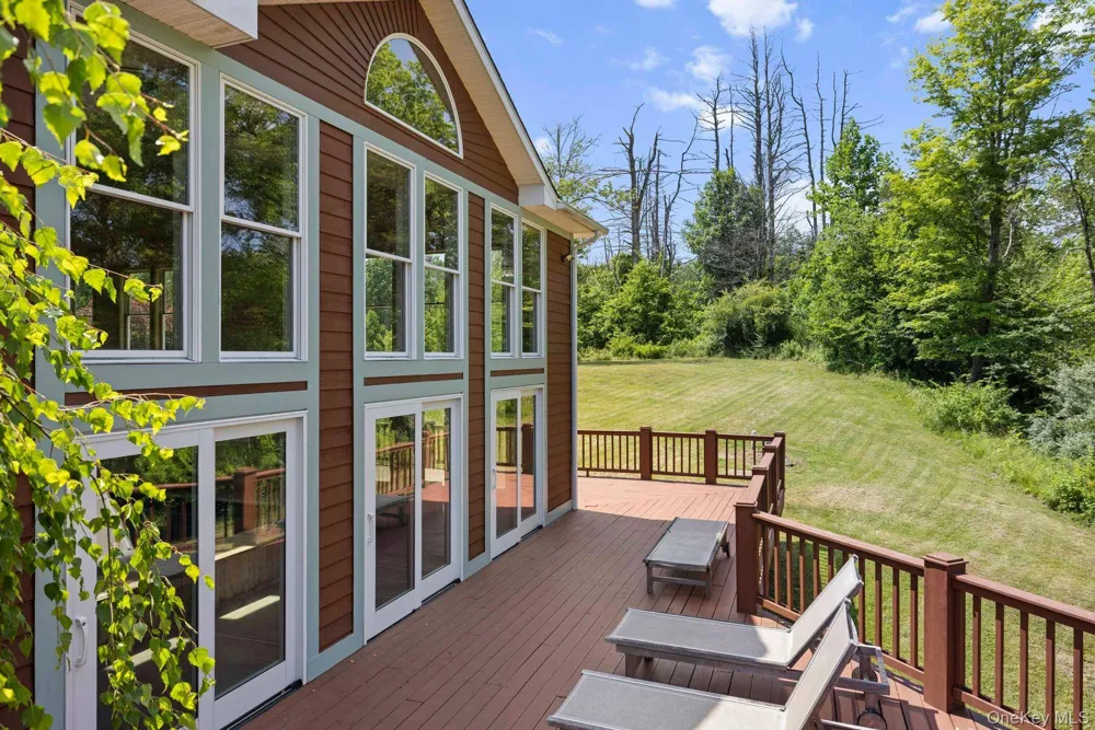 447 Shear Road Saugerties, NY 12477