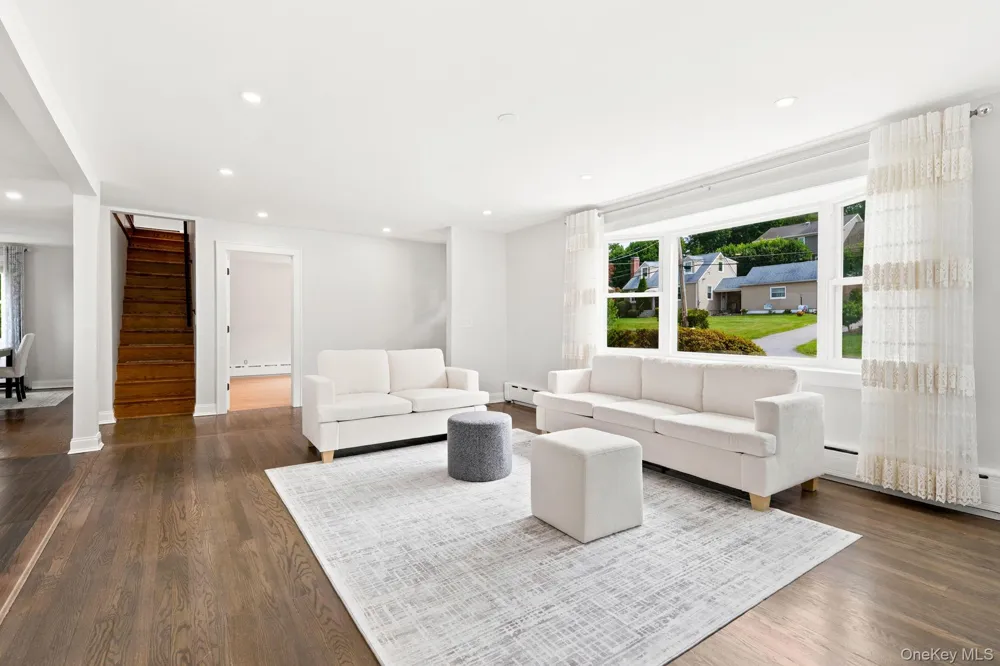 121 Marietta Avenue Hawthorne, NY 10532