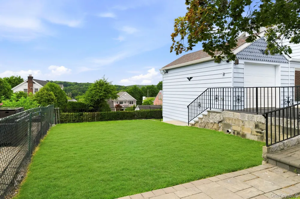 121 Marietta Avenue Hawthorne, NY 10532