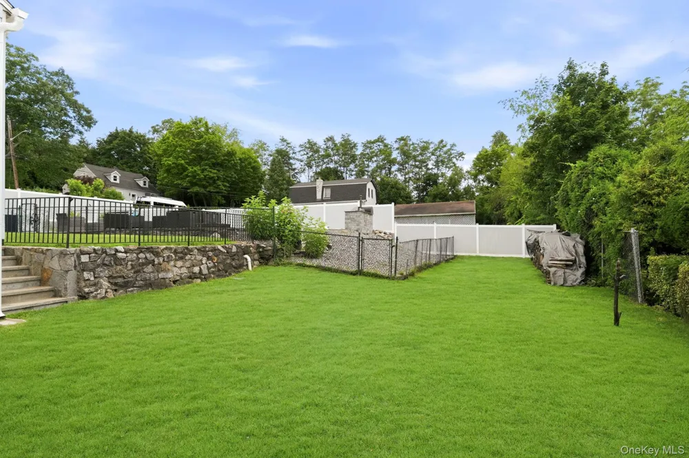 121 Marietta Avenue Hawthorne, NY 10532