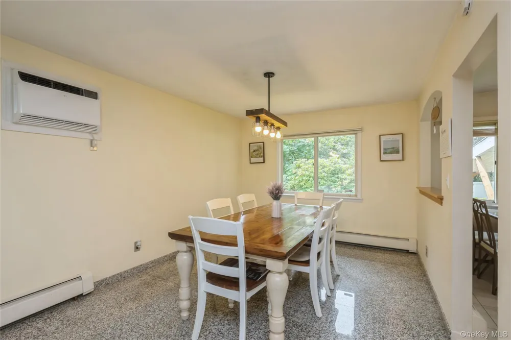 7 Ebb Court Commack, NY 11725