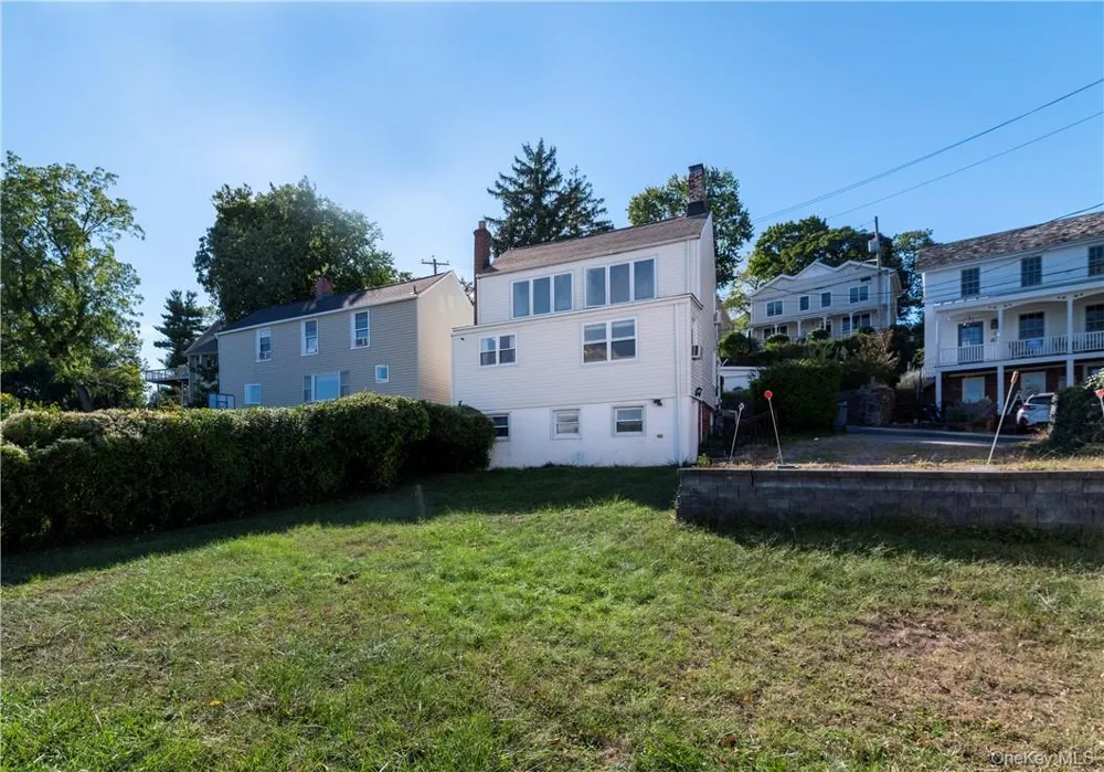 7 Van Houten Street Nyack, NY 10960