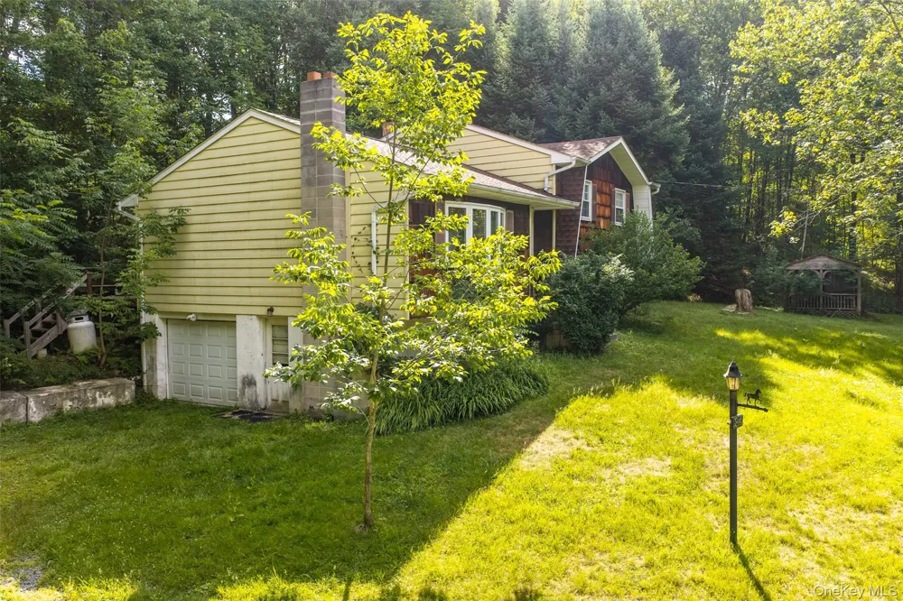 84 Railroad Avenue Hurleyville, NY 12747