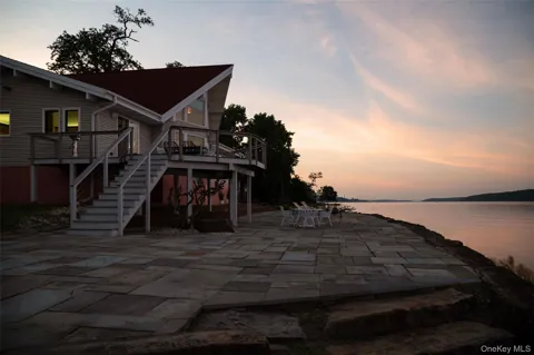 63 River Road