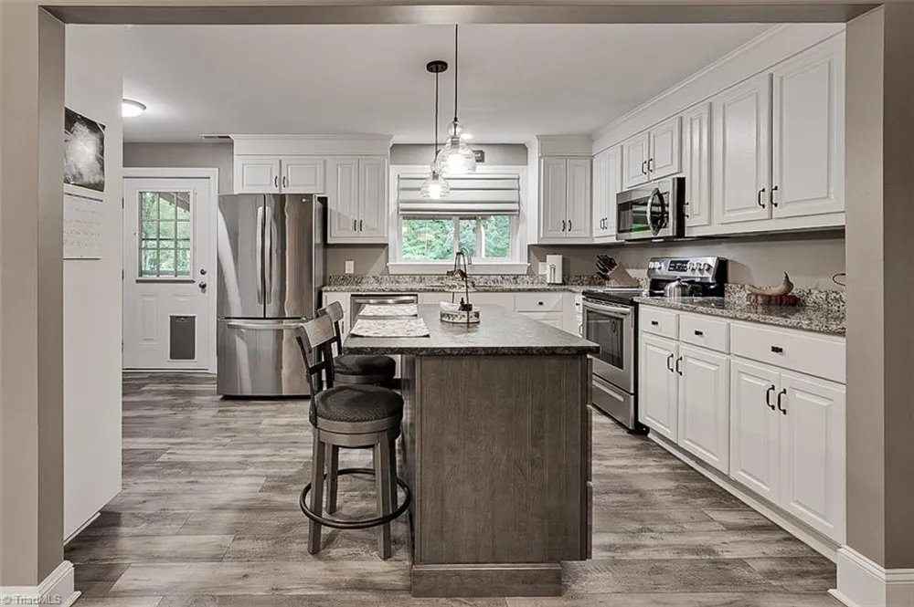 592 Morton Avenue Asheboro, NC 27205