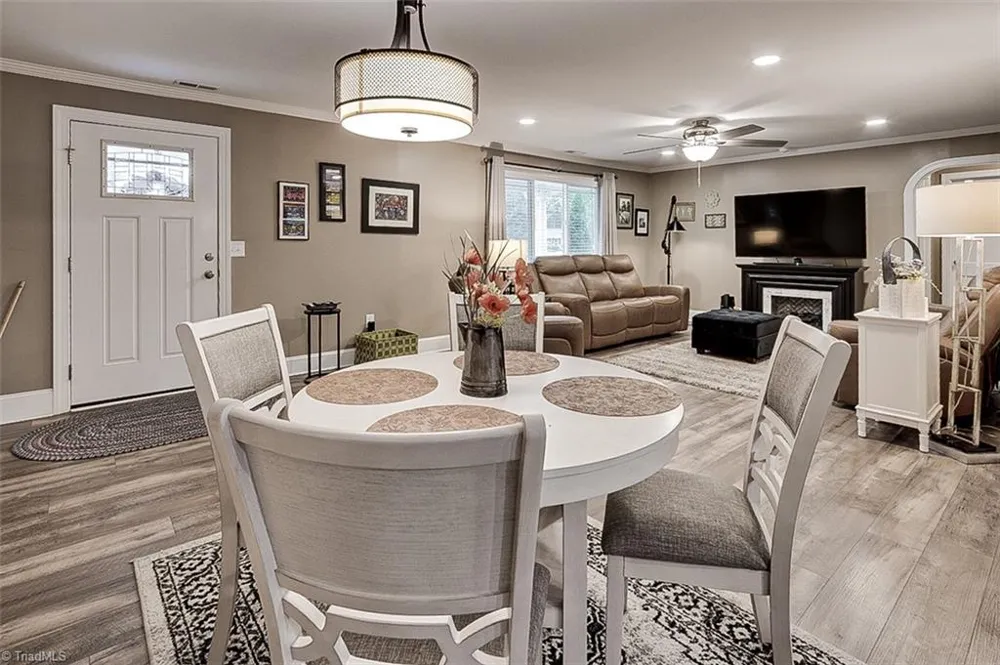 592 Morton Avenue Asheboro, NC 27205