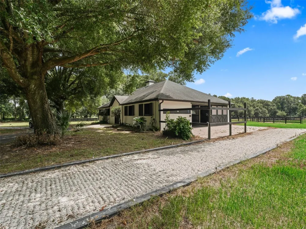 6975 NW HIGHWAY 225A ocala, FL 34482