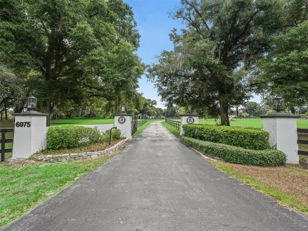 6975 NW HIGHWAY 225A ocala, FL 34482