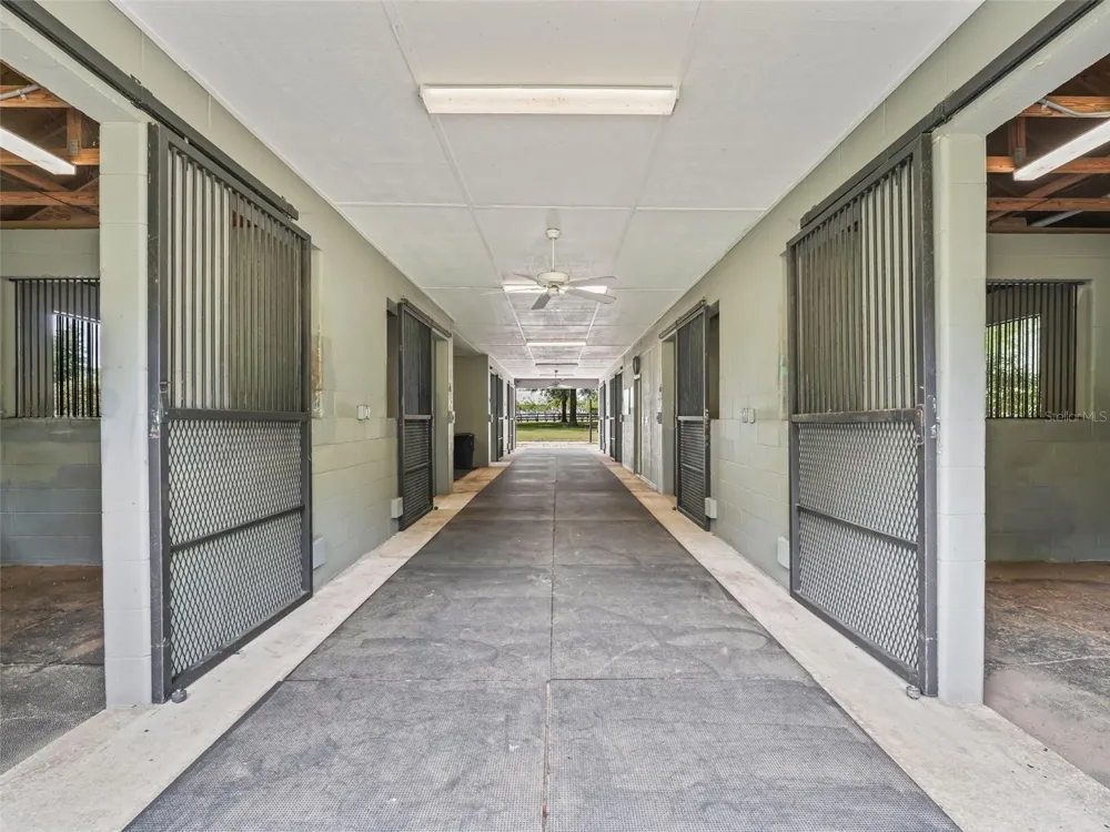 6975 NW HIGHWAY 225A ocala, FL 34482