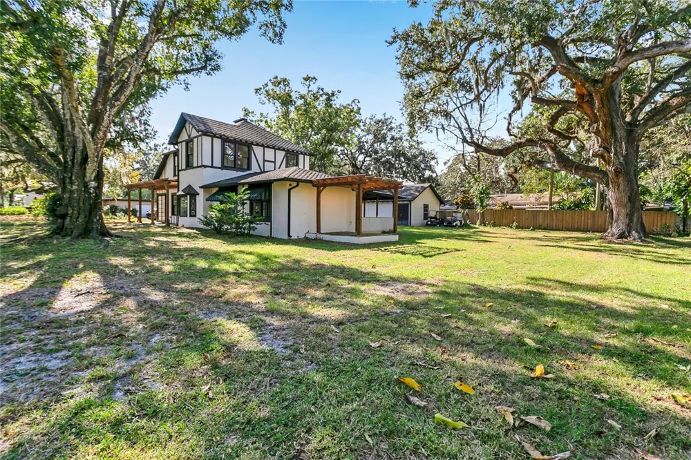 226 ELLIOTT AVENUE Sanford, FL 32771