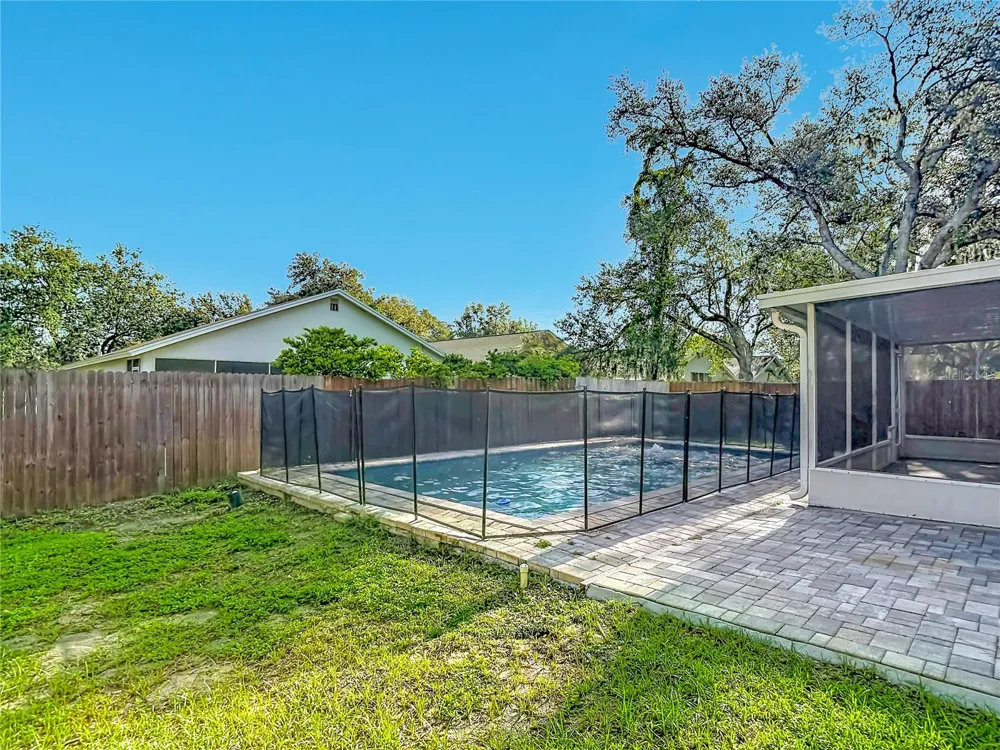 1032 HARDWOOD DRIVE Valrico, FL 33596