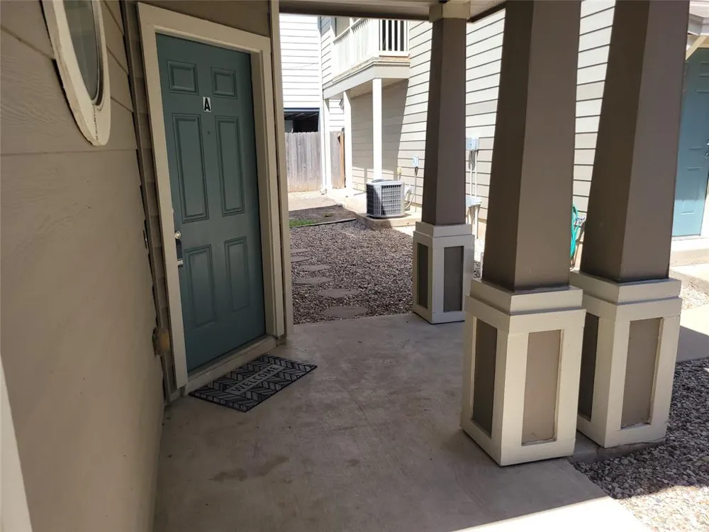 1176 Bedford Street #A Austin, TX 78702