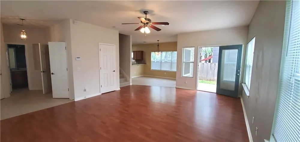 1176 Bedford Street #A Austin, TX 78702