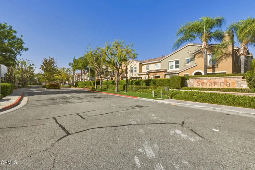 6250 Isidora Lane Eastvale, CA 91752