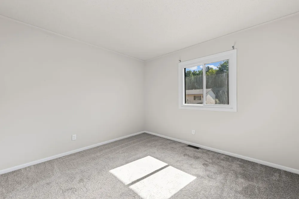 38116 Hixford Place Westland, MI 48185