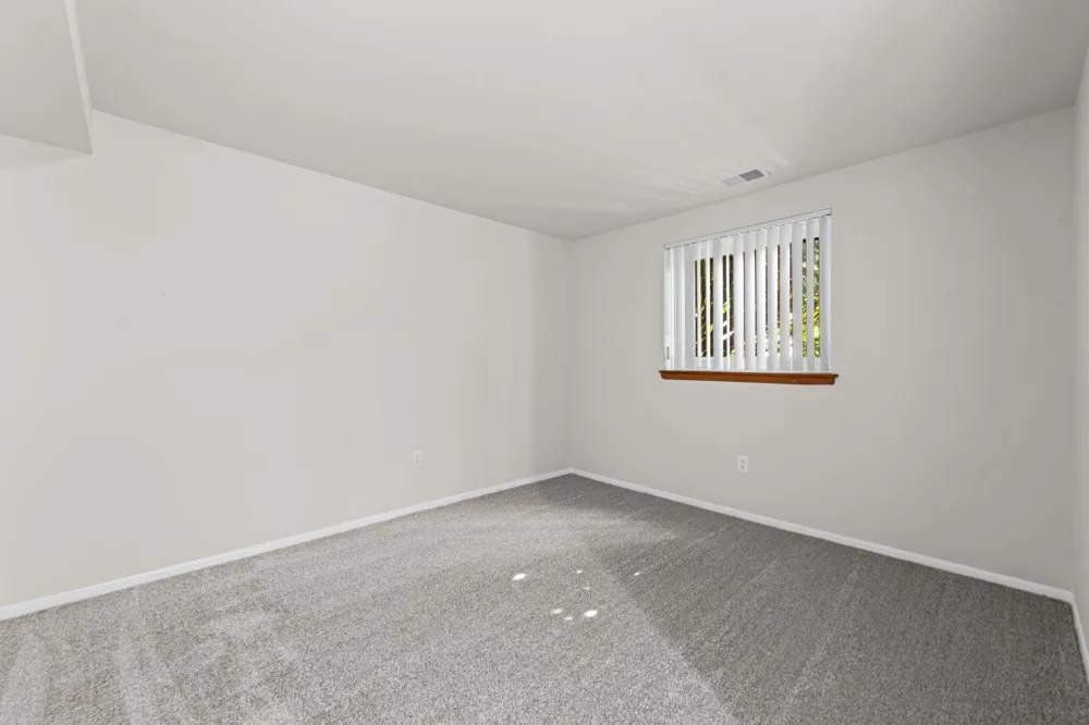 38116 Hixford Place Westland, MI 48185