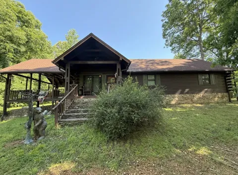 162 Tracy Rd