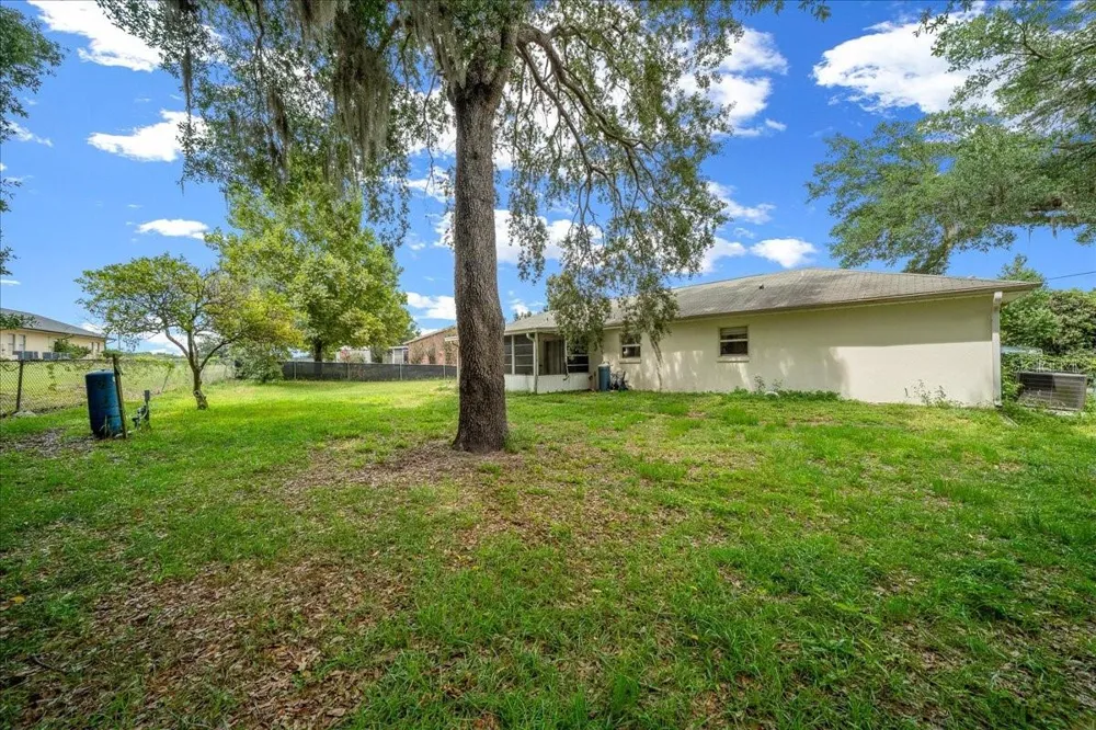 9 PINE CIRCLE RUN ocala, FL 34472