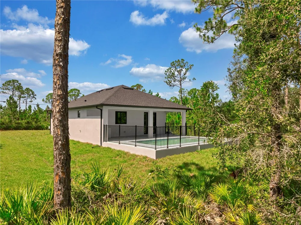 27412 LAS LOMAS DRIVE Punta Gorda, FL 33955