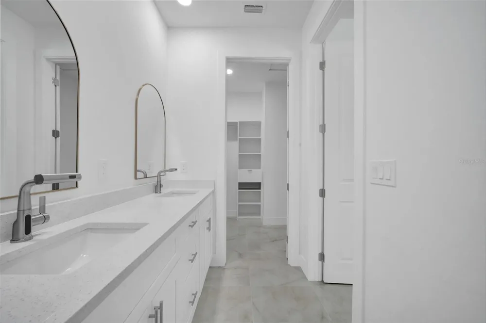 27412 LAS LOMAS DRIVE Punta Gorda, FL 33955
