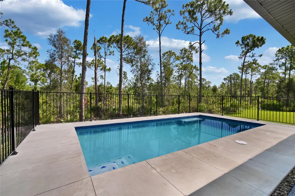 27412 LAS LOMAS DRIVE Punta Gorda, FL 33955