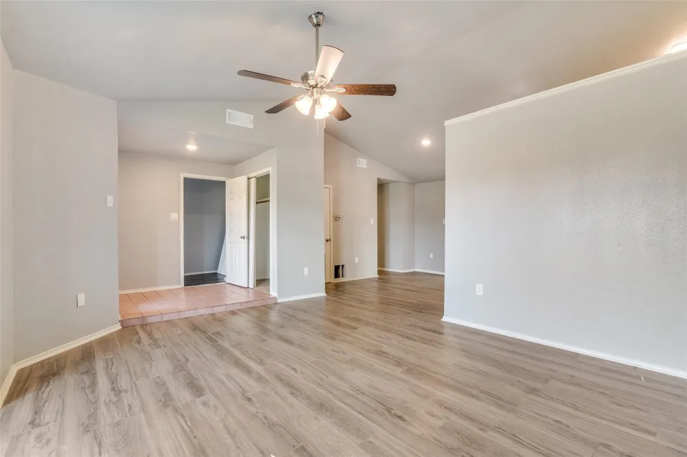 320 Egret Circle East Tawakoni, TX 75472