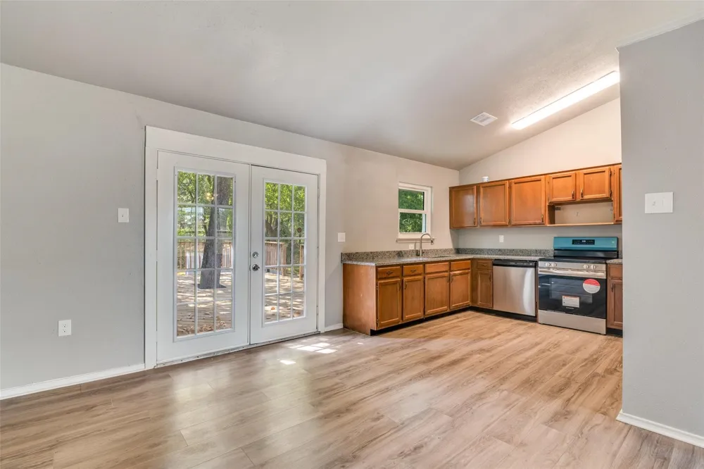 320 Egret Circle East Tawakoni, TX 75472