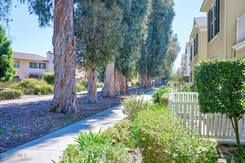 872 Fitzgerald Avenue Ventura, CA 93003