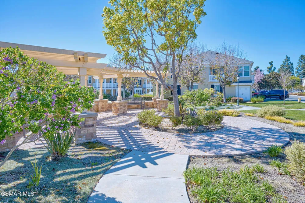 872 Fitzgerald Avenue Ventura, CA 93003