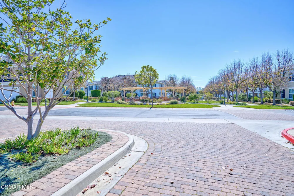 872 Fitzgerald Avenue Ventura, CA 93003