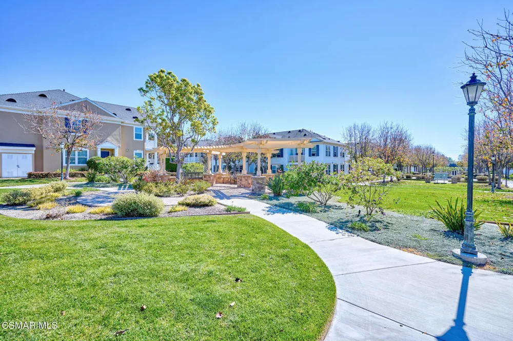 872 Fitzgerald Avenue Ventura, CA 93003