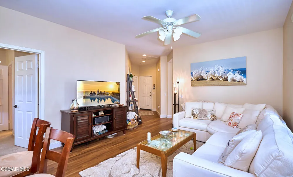 872 Fitzgerald Avenue Ventura, CA 93003