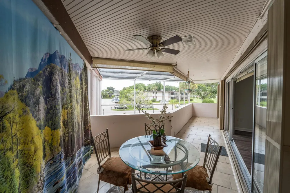 4 GREENWAY Village #203 Royal Palm Beach, FL 33411