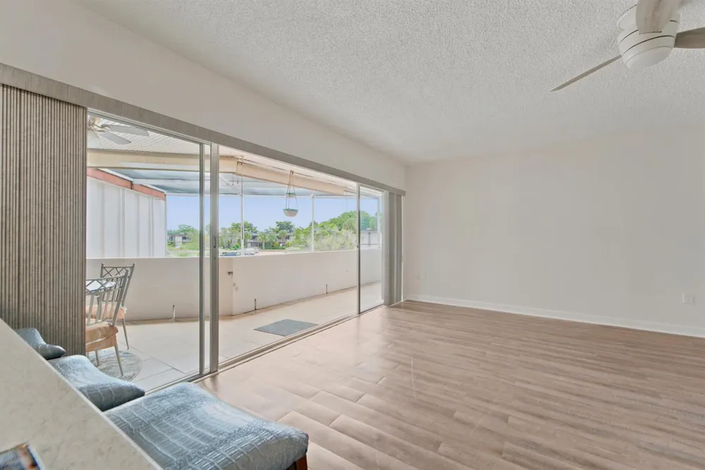 4 GREENWAY Village #203 Royal Palm Beach, FL 33411
