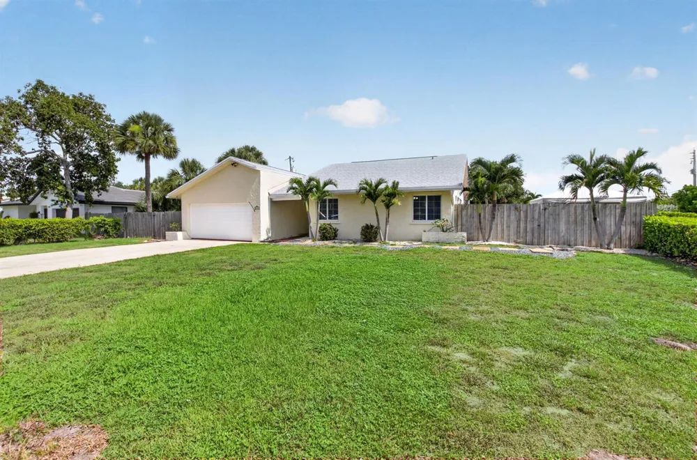 4517 PALM RIDGE BOULEVARD Delray Beach, FL 33445