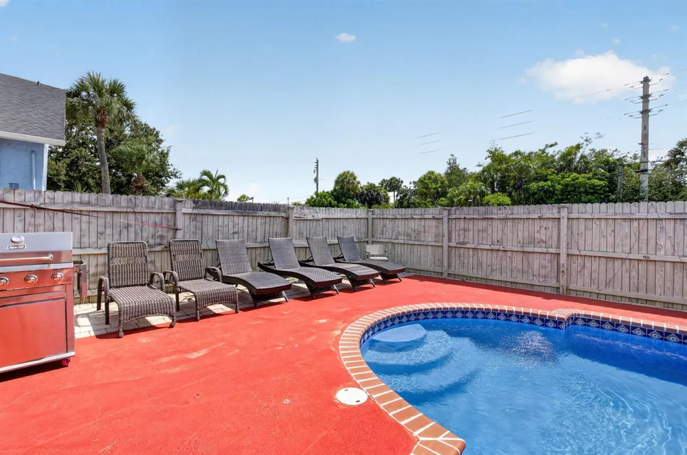 4517 PALM RIDGE BOULEVARD Delray Beach, FL 33445