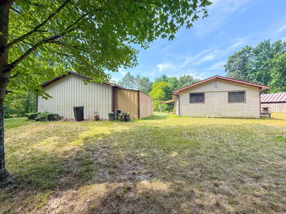 9230 Monroe Road Freeman Township, MI 48632