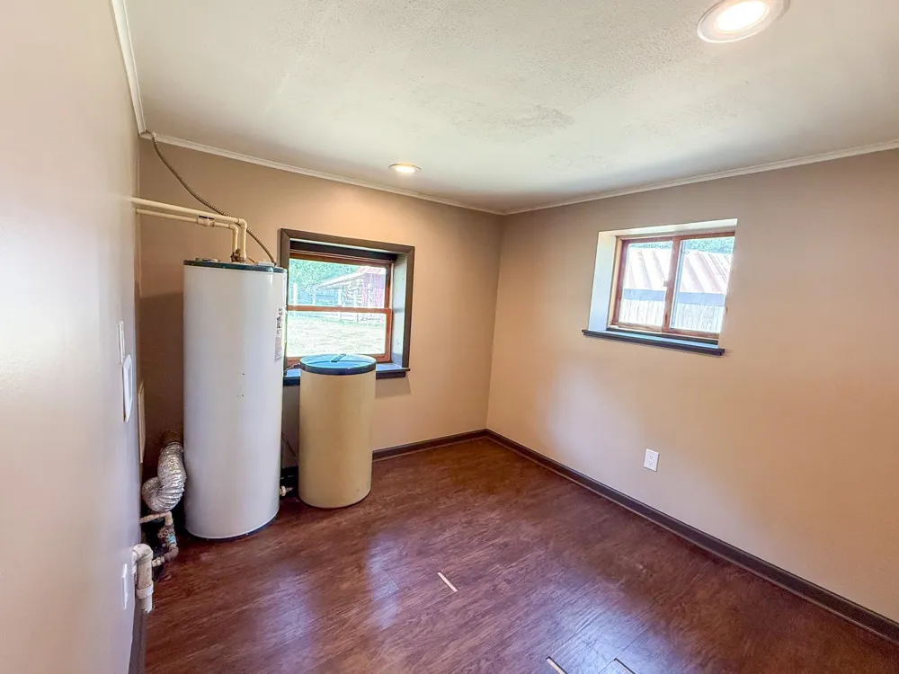 9230 Monroe Road Freeman Township, MI 48632