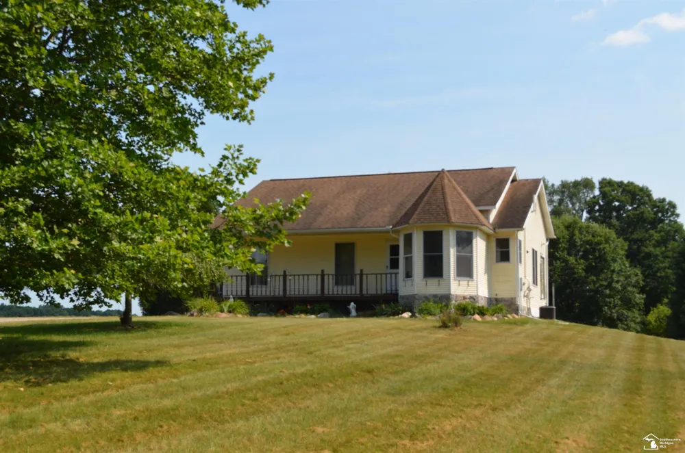 2977 Oakley Road Ingham Township, MI 49285