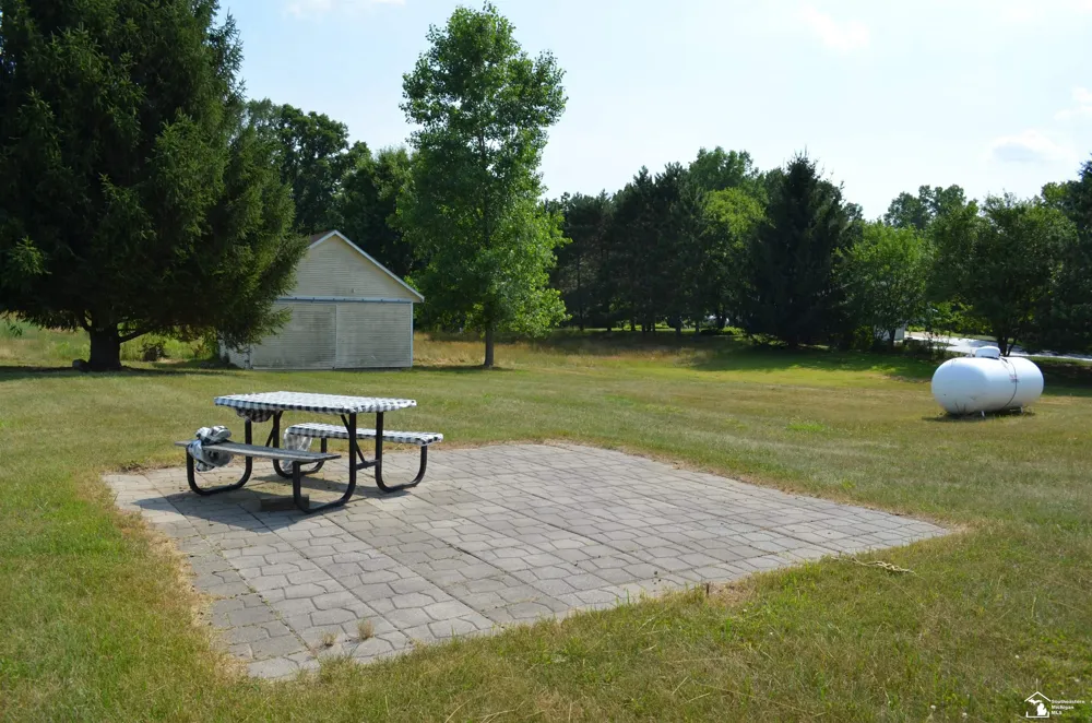 2977 Oakley Road Ingham Township, MI 49285