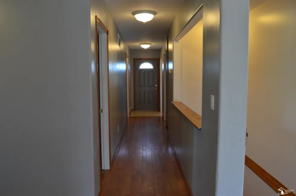 2977 Oakley Road Ingham Township, MI 49285